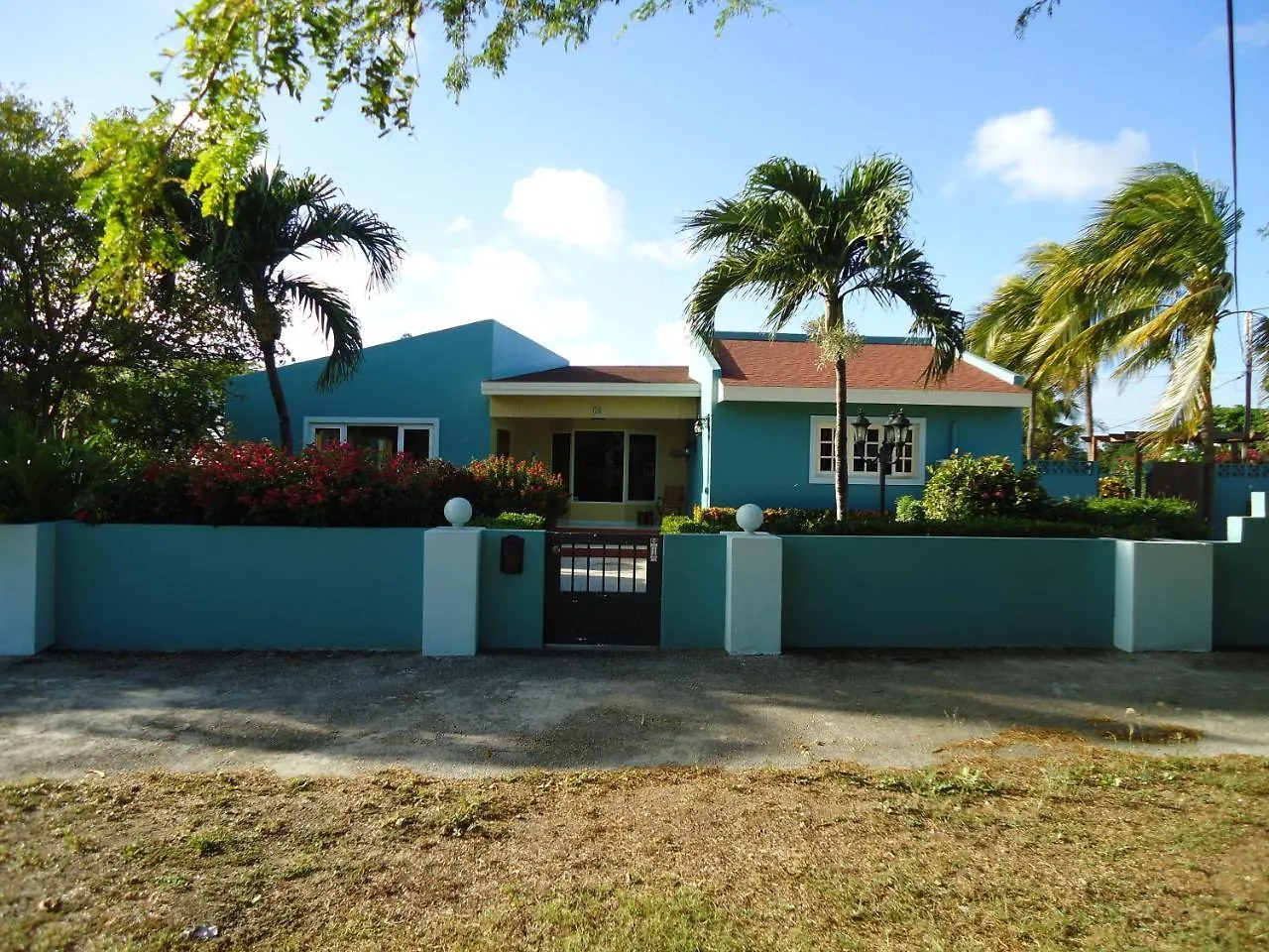 Vakantiehuis The Merry Milestone Oceanfront Villa At Spanish Lagoon Pos Chiquito Aruba